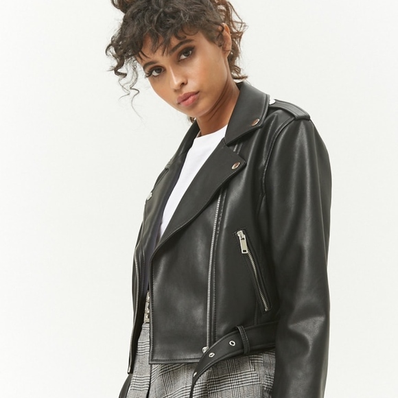 Forever 21 Jackets & Blazers - Cropped Faux Leather Moto Jacket